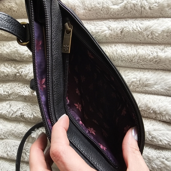 Anuschka Hand-Painted Leather Covertible Crossbody/Backpack - Picture 5 of 10